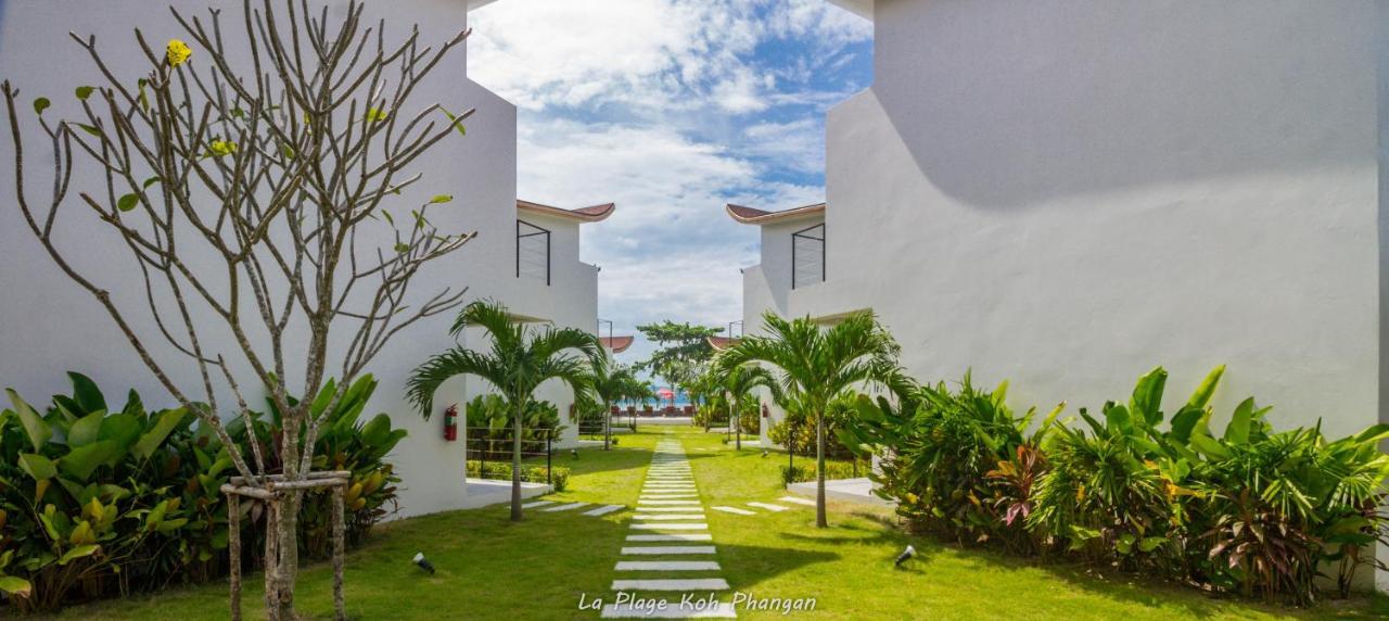 La Plage Resort & Beach Club Baan Tai Exteriör bild